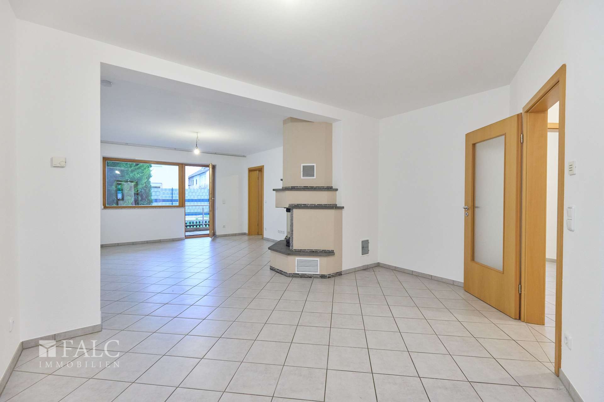 Großzügiges Wohnzimmer